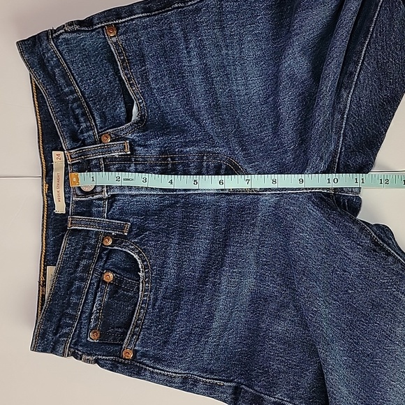 Levi's Premium Wedgie Straight Leg Jeans/ 24. - Picture 9 of 12